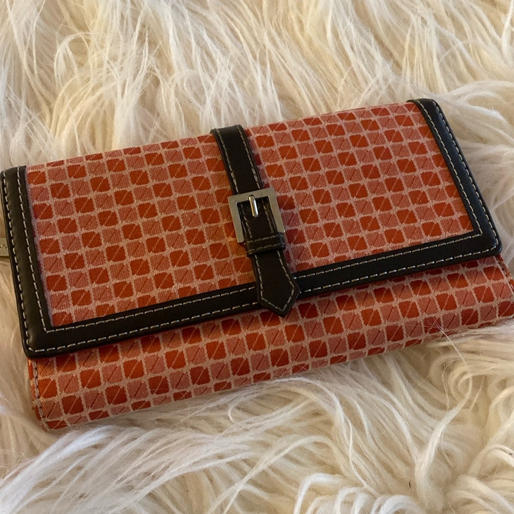 NEW NINA WEST wallet